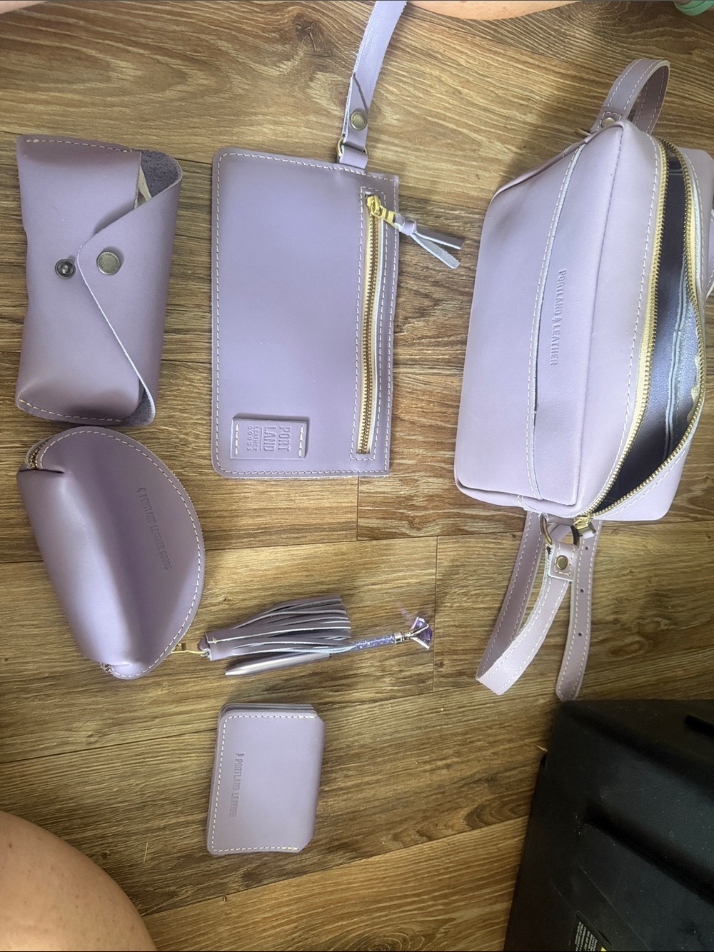 Portland Leather Lavender Crossbody Set with Matching Accessories - Picture 9 of 9